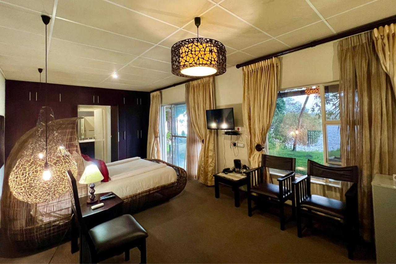 Protea Hotel By Marriott Zambezi River Lodge Katima Mulilo Exterior foto