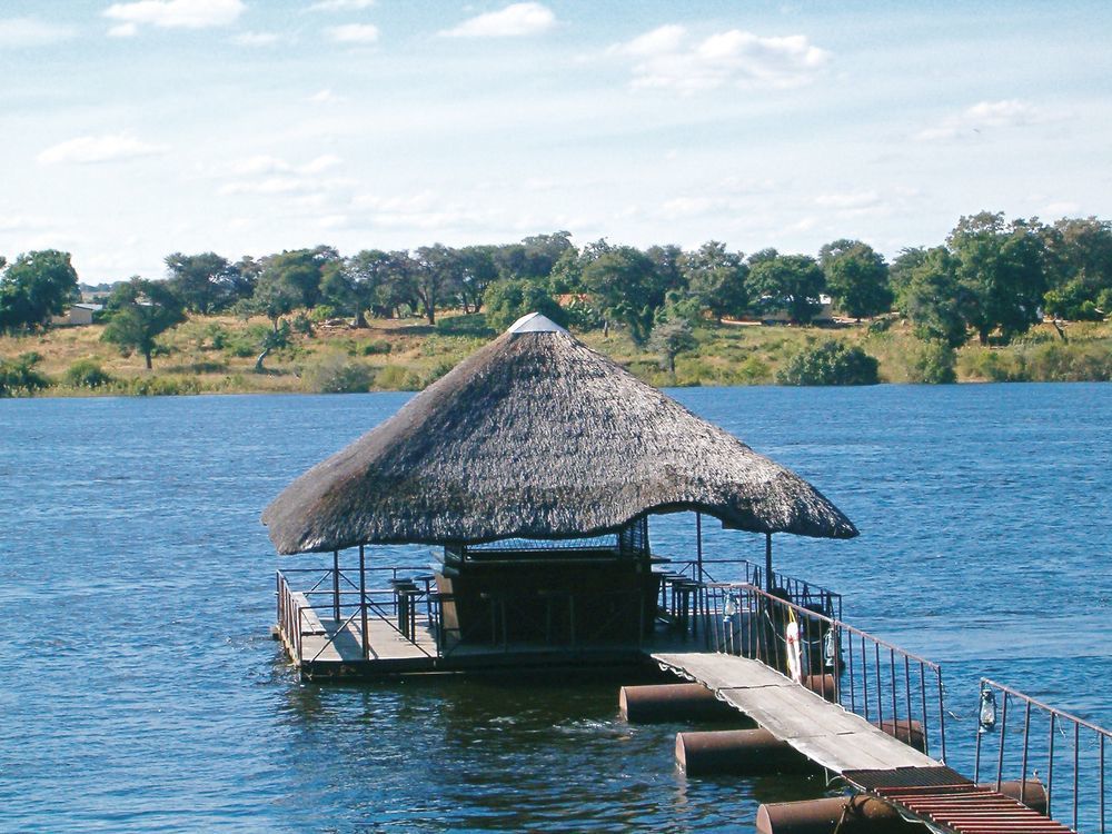 Protea Hotel By Marriott Zambezi River Lodge Katima Mulilo Exterior foto